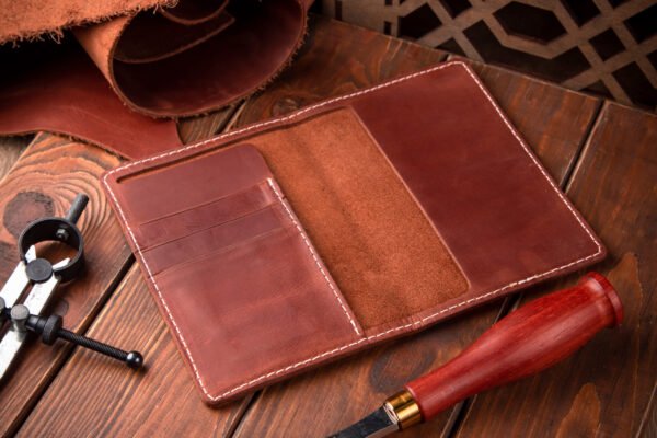 Обкладинка для паспорта, шкіряна обкладинка на закордонний паспорт з картхолдером - Зображення 5