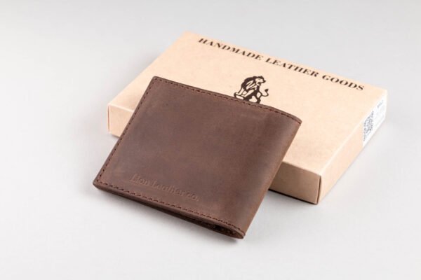 Обкладинка на посвідчення УБД з гравіюванням тризуба - Зображення 8