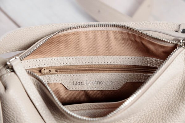 Жіноча шкіряна сумка Soft new беж вигляд всередині