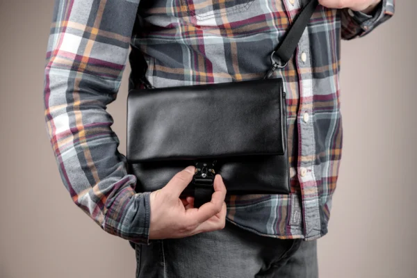 Шкіряна чоловіча сумка Slim - Зображення 10