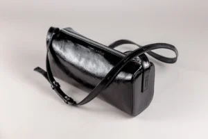 Маленька шкіряна сумка Row